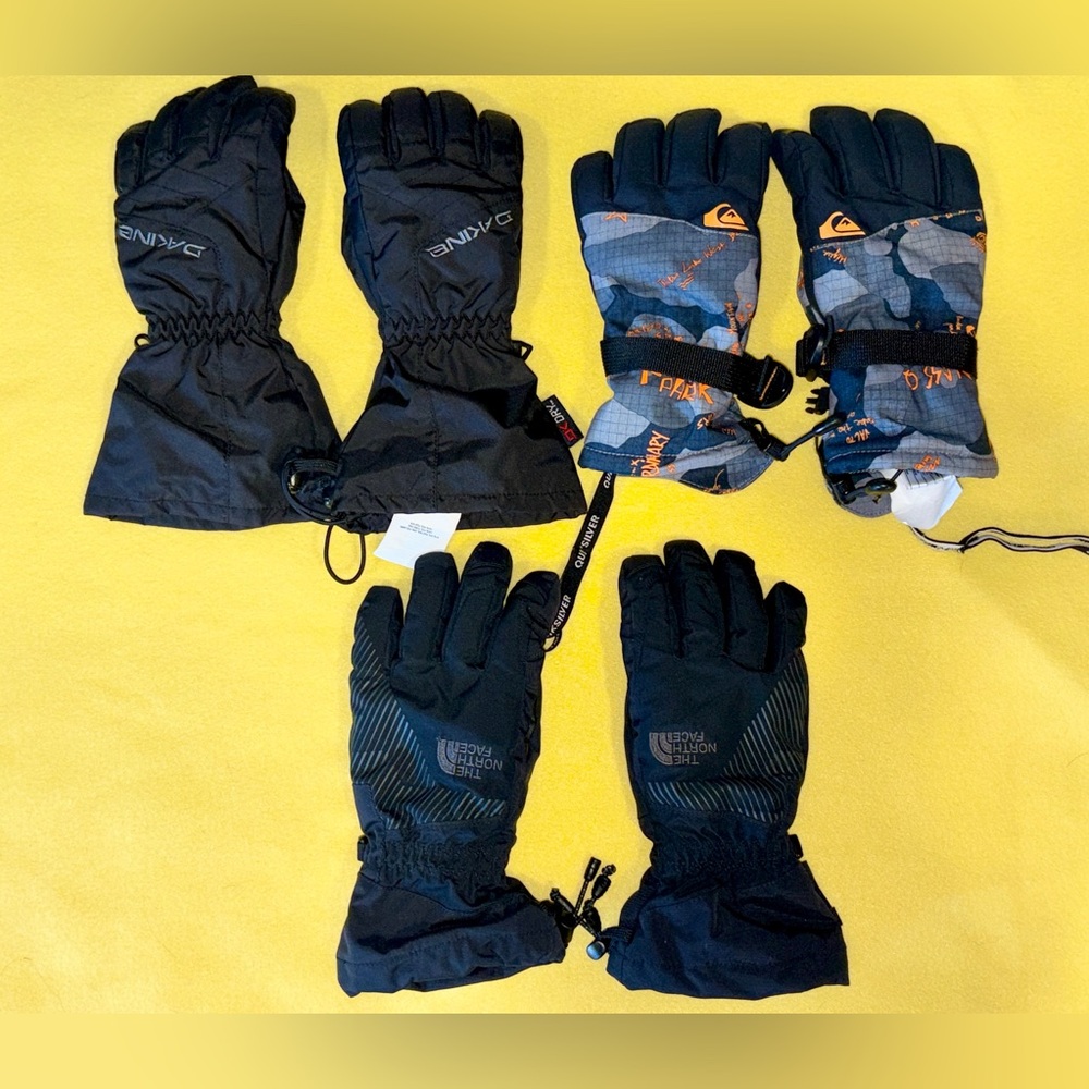 3 Pair Youth Gloves - The North Face - Dakine - Quiksilver - Youth M/L